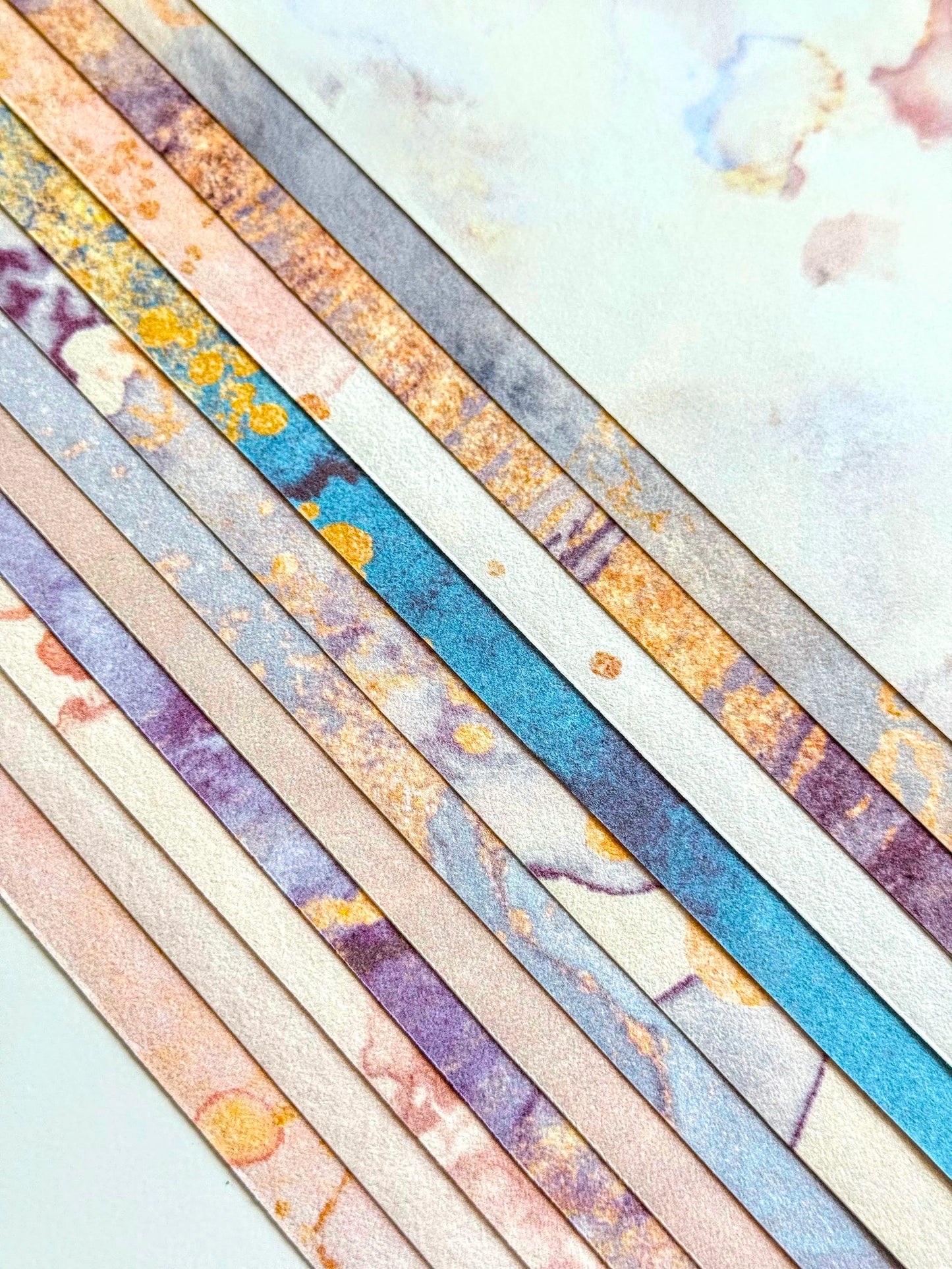 Fluid Ink-Wash Letter Paper Set – 12 Poetic Designs (14x26cm)