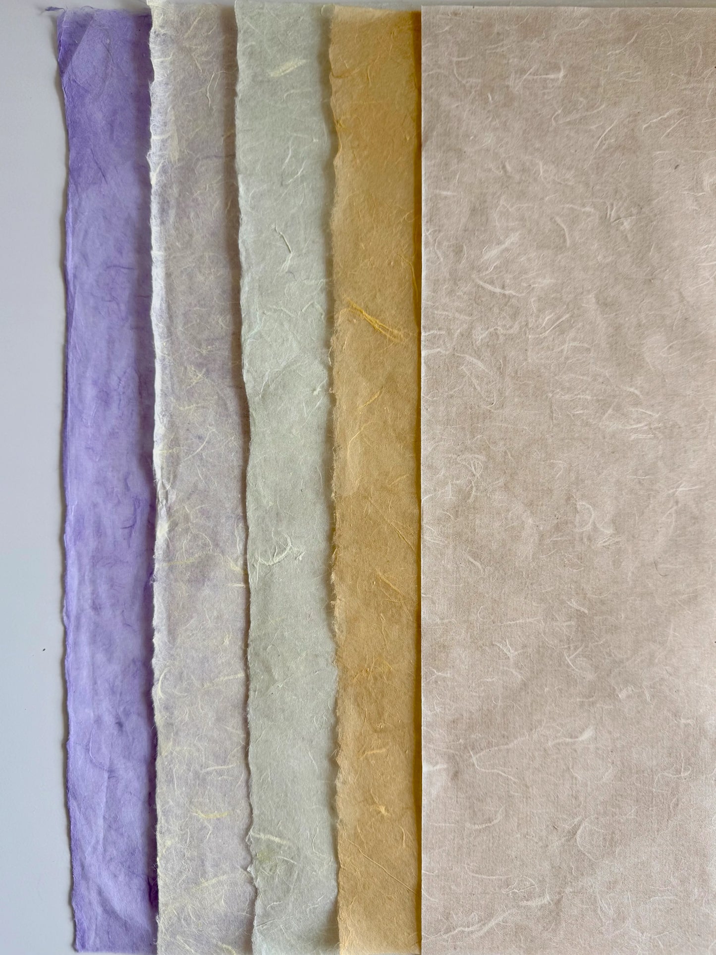 Premium Handmade Coloured Xuan Paper Sampler - Cloud Fiber (五色清水云龙) – 25 Sheets
