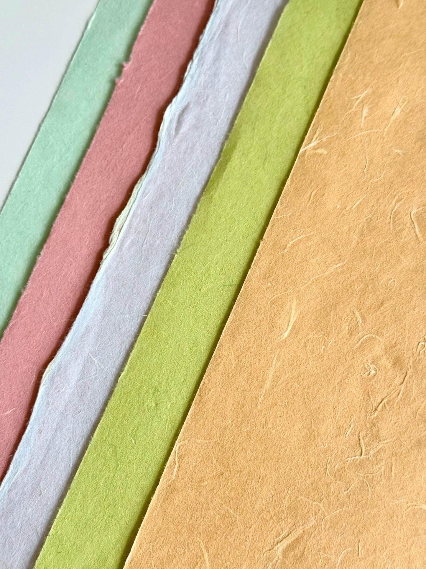 Premium Handmade Coloured Xuan Paper Sampler – Mulberry Fiber Spring Mix (五色楮皮云龙春季限定)-25 Sheets