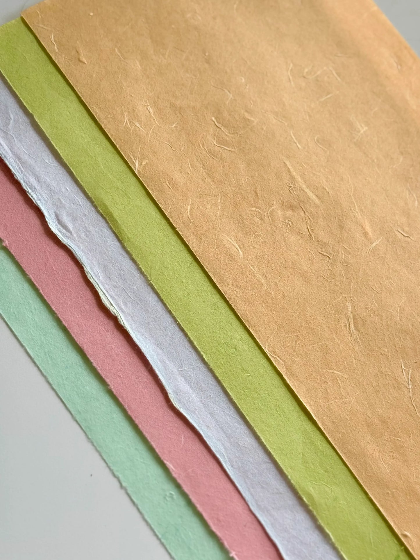 Premium Handmade Coloured Xuan Paper Sampler – Mulberry Fiber Spring Mix (五色楮皮云龙春季限定)-25 Sheets