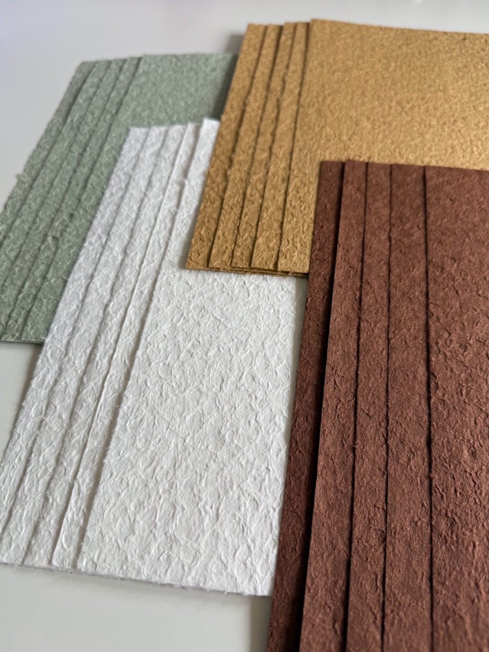 Water-Drop Textured Paper Pack